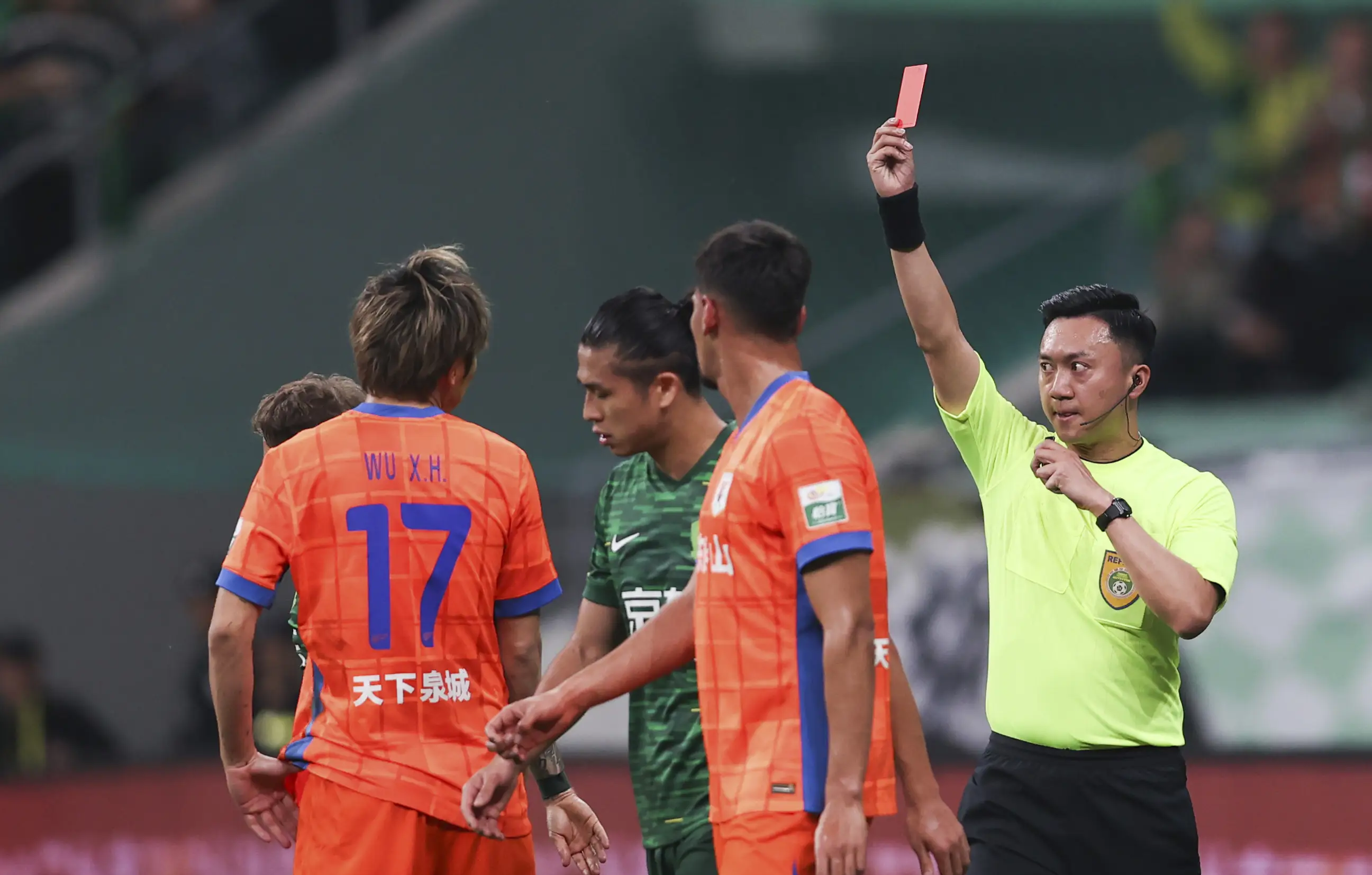 开云体育-山东泰山迎德国杯关键赛，今晨主帅复盘，球迷炸锅，资深球员宣示担当的简单介绍